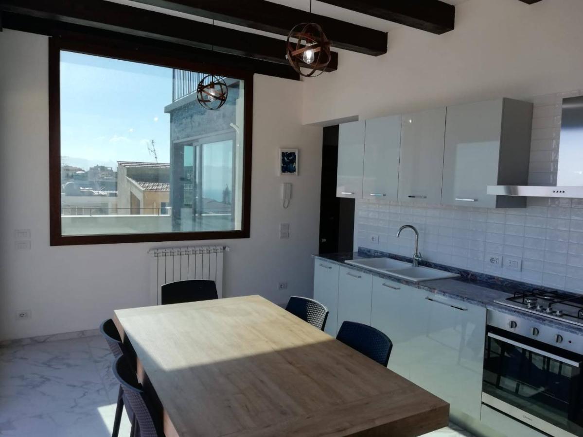 Ferienwohnung Palazzo Del Golfo Penthouse Castellammare del Golfo Exterior foto