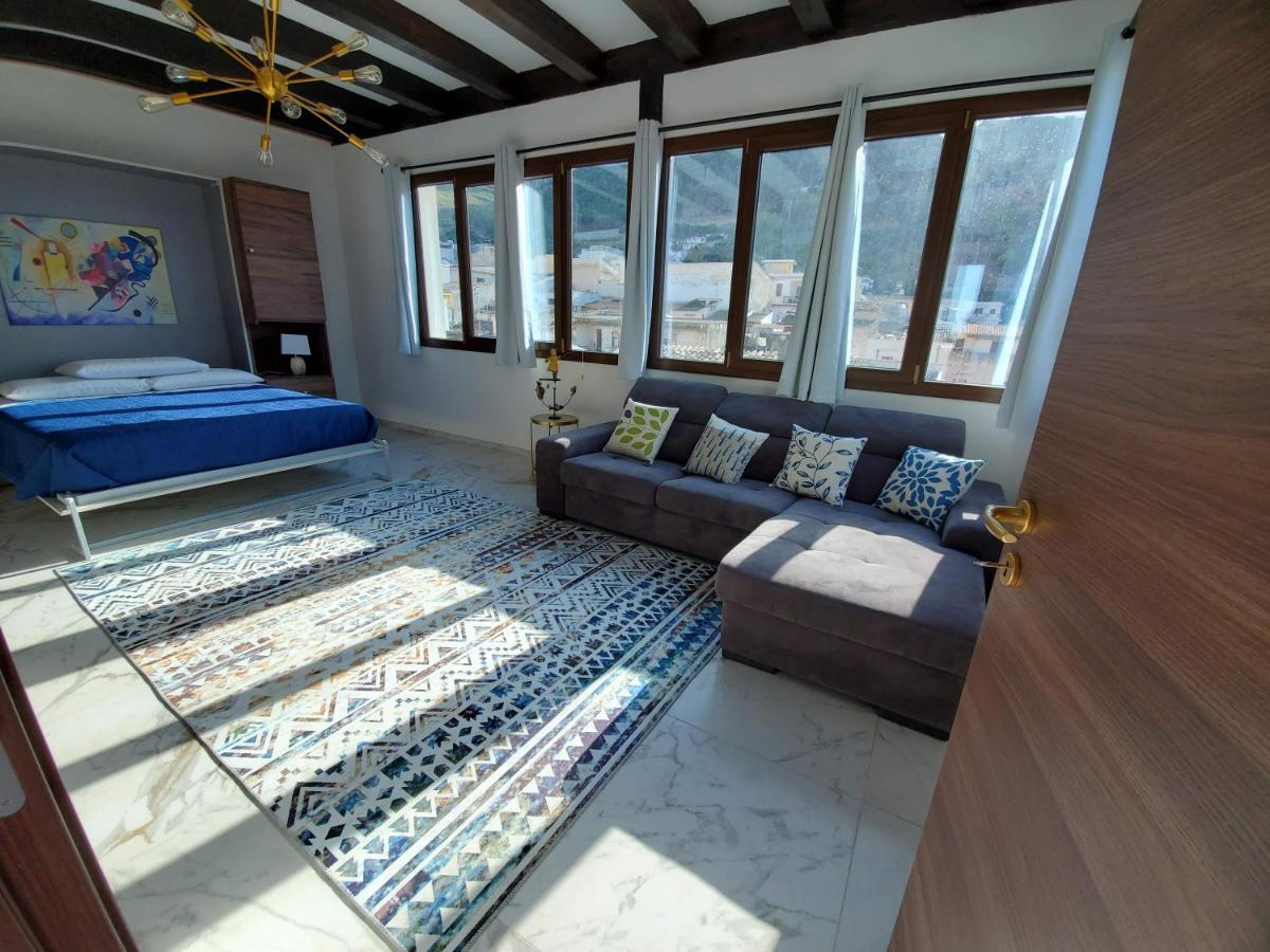 Ferienwohnung Palazzo Del Golfo Penthouse Castellammare del Golfo Exterior foto