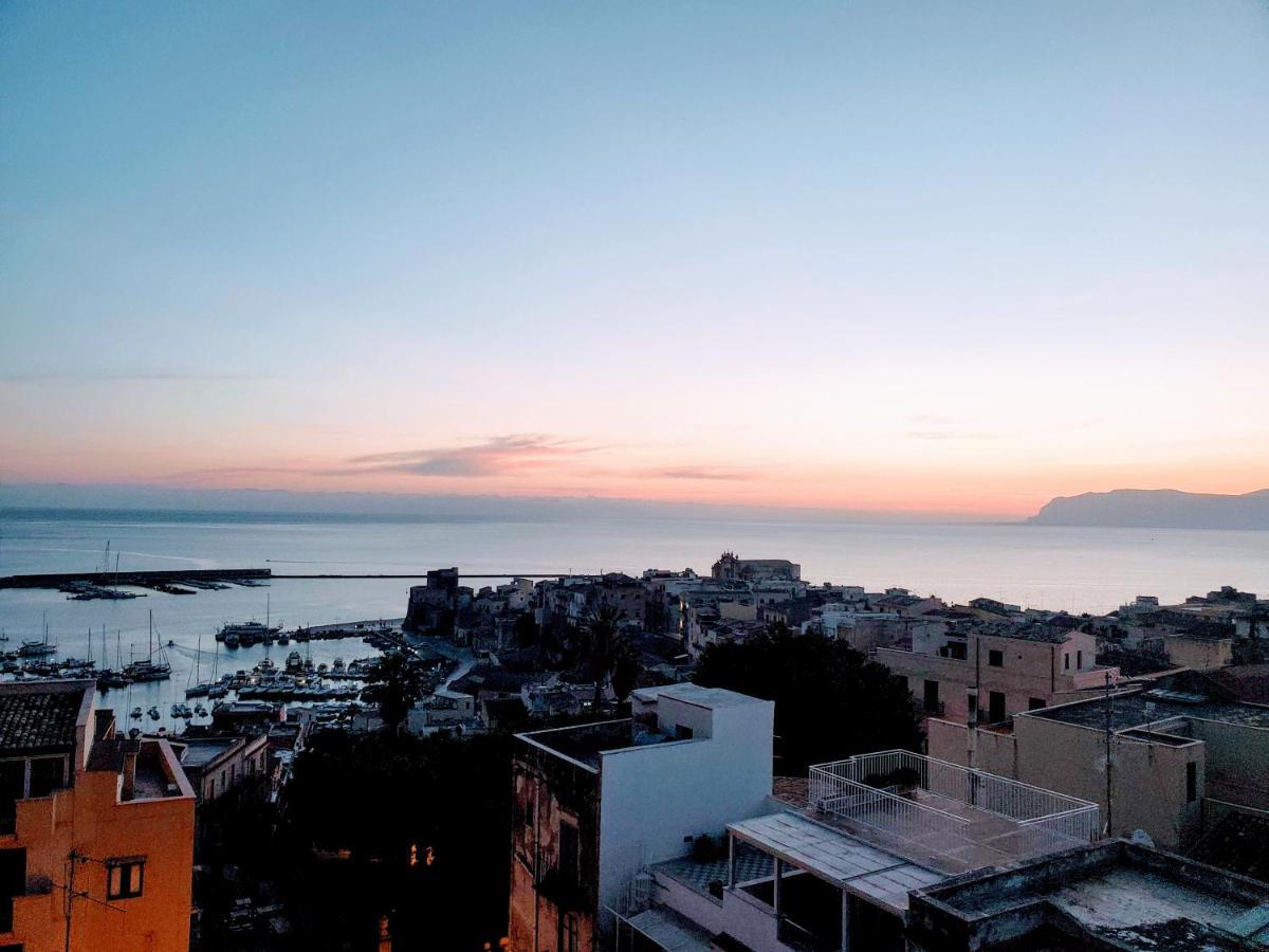 Ferienwohnung Palazzo Del Golfo Penthouse Castellammare del Golfo Exterior foto