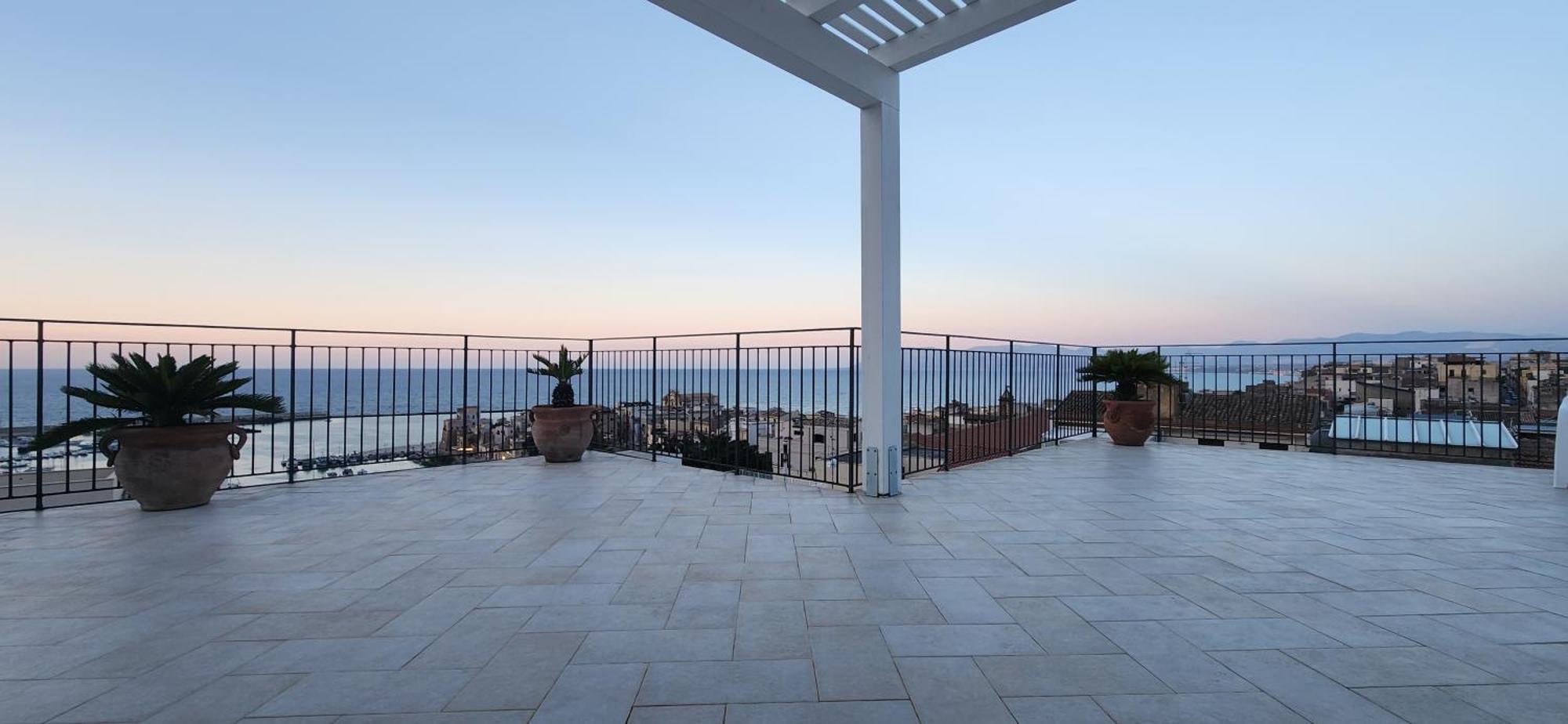 Ferienwohnung Palazzo Del Golfo Penthouse Castellammare del Golfo Exterior foto
