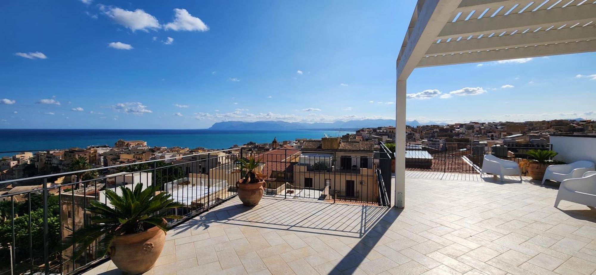 Ferienwohnung Palazzo Del Golfo Penthouse Castellammare del Golfo Exterior foto
