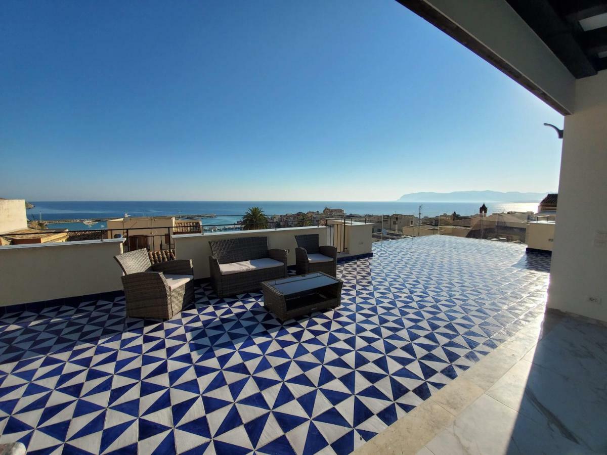 Ferienwohnung Palazzo Del Golfo Penthouse Castellammare del Golfo Exterior foto